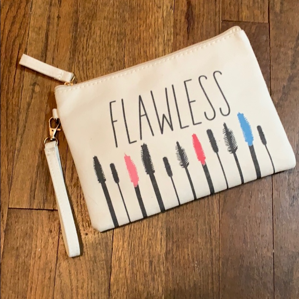 Makeup pouch - Picture 4 of 5